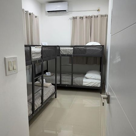 מיאמי 104 Mixed Shared Rooms Central, Friendly, Affordable מראה חיצוני תמונה